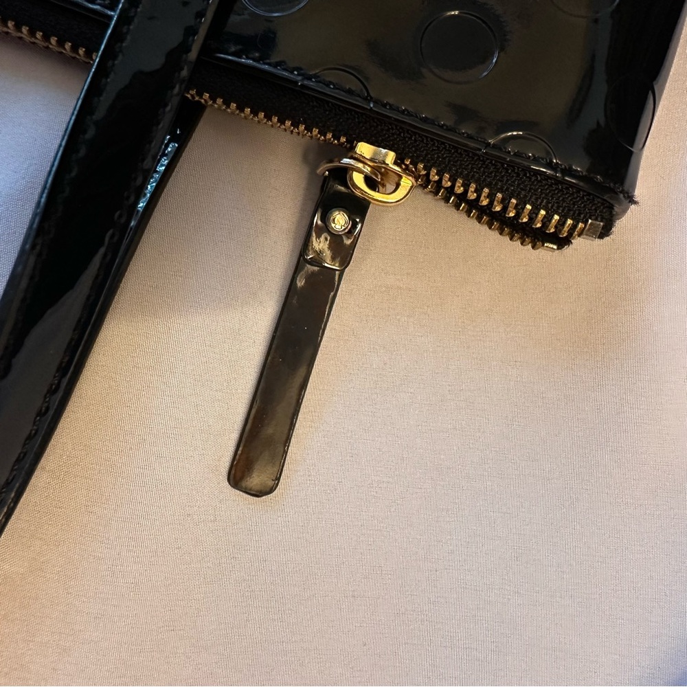 Kate Spade Black Patent Leather Polkadot Tote Bag Bow Detail - Picture 6 of 13